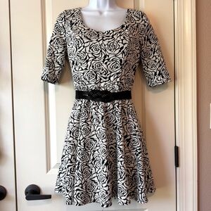 Black and White Floral Dress 3/4 Length Sleeve Belted